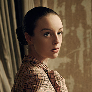 img-cast-Kacey_Rohl.jpg